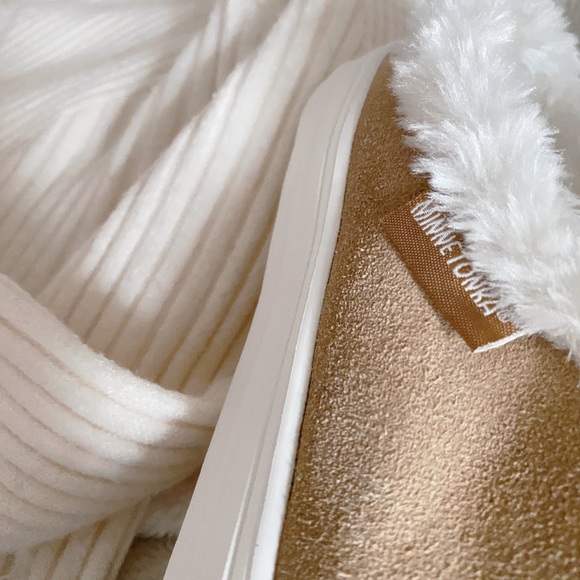 Minnetonka Windy faux fur sneakers - Picture 4 of 10